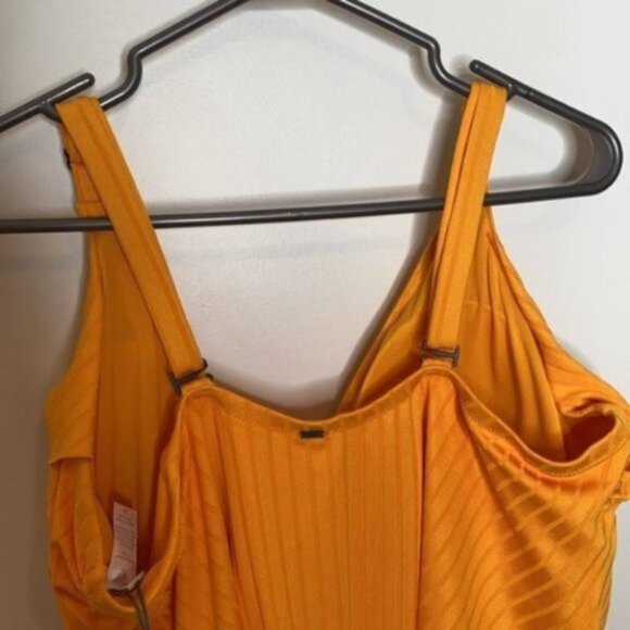 Everyday Sunday Women Yellow One-Piece Ruffle Ribbed Swimsuit Plus Size 3X - Picture 9 of 13